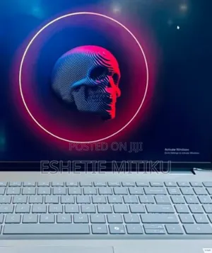 New Laptop Dell Inspiron 15 16GB Intel Core I7 SSD 1T