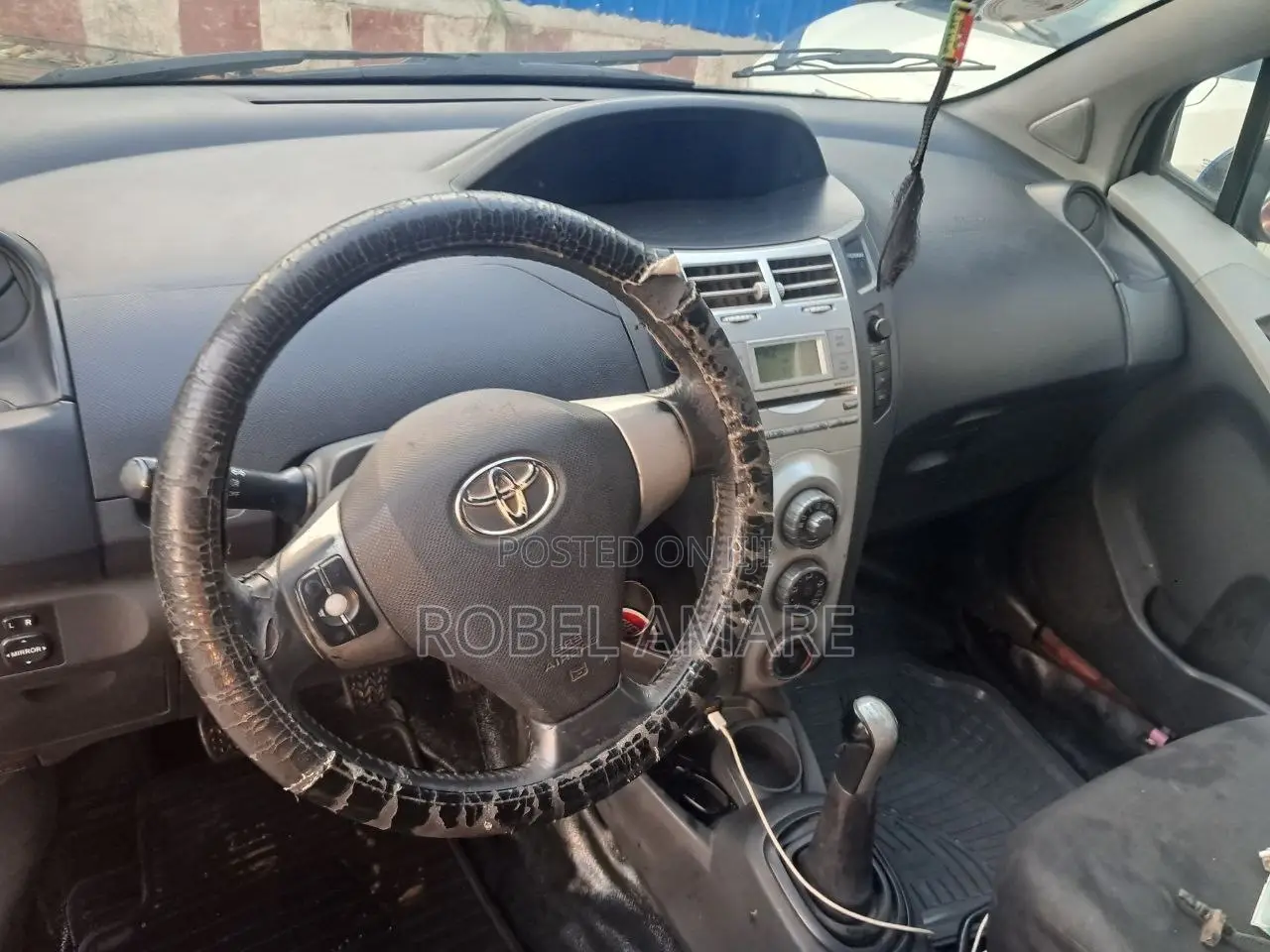 Toyota Yaris 1.0 2006 Orange