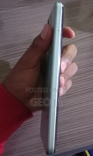 Photo - Itel A05s 32 GB Blue