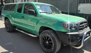 Toyota Tacoma 2009 Green