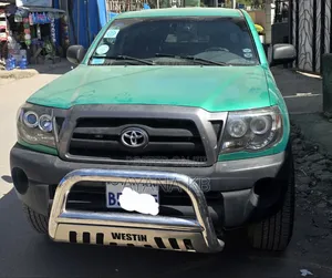 Photo - Toyota Tacoma 2009 Green
