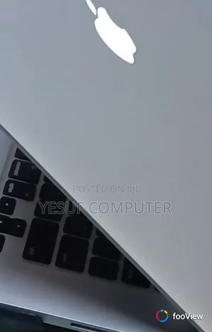 New Laptop Apple MacBook Pro 2013 8GB Intel Core I7 SSD 256GB