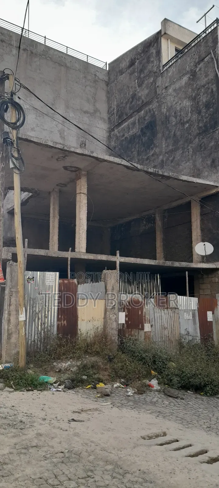 6bdrm House in Semit, Yeka for sale