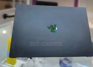 New Laptop Razer Blade Advanced 16GB Intel Core I7 SSD 512GB