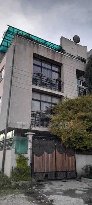Photo - 6bdrm House in Semit, Yeka for sale