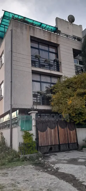 6bdrm House in Semit, Yeka for sale