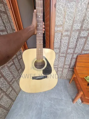 Photo - Yamaha F 310 Full Acoustic Guitar Best Condition