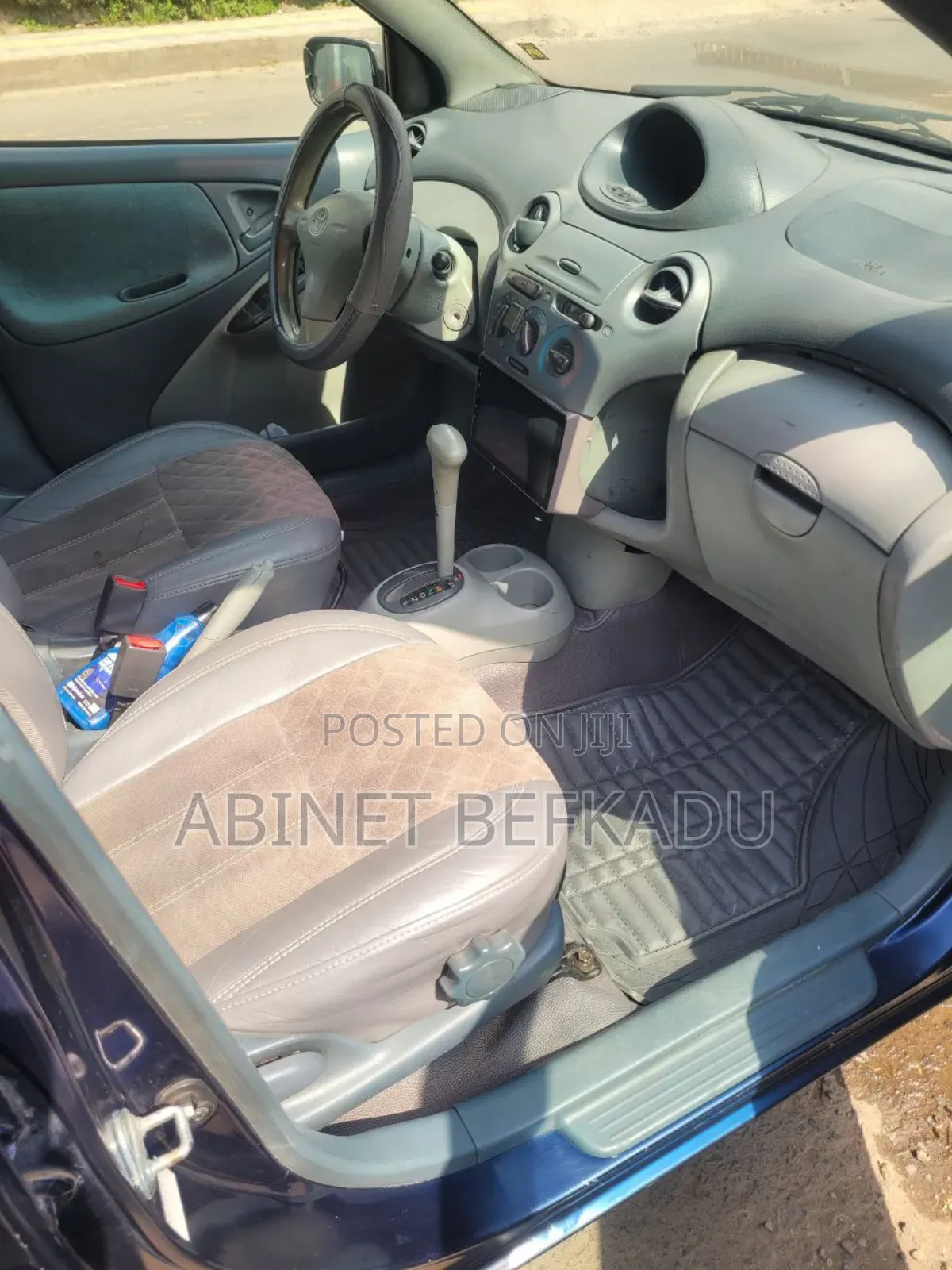 Toyota Vitz 1.0 FWD 5dr 2000 Blue