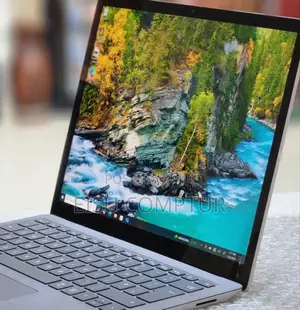 New Laptop Microsoft Surface 16GB Intel Core I7 SSD 512GB