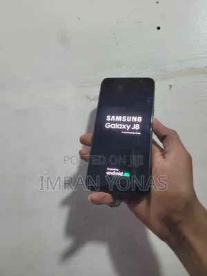 Samsung Galaxy J8 32 GB Black