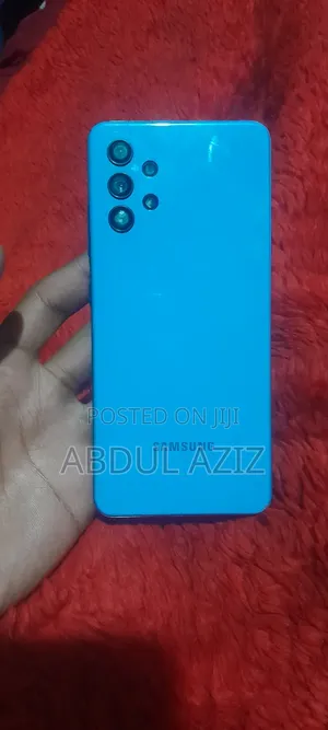 Photo - Samsung Galaxy A32 128 GB Blue