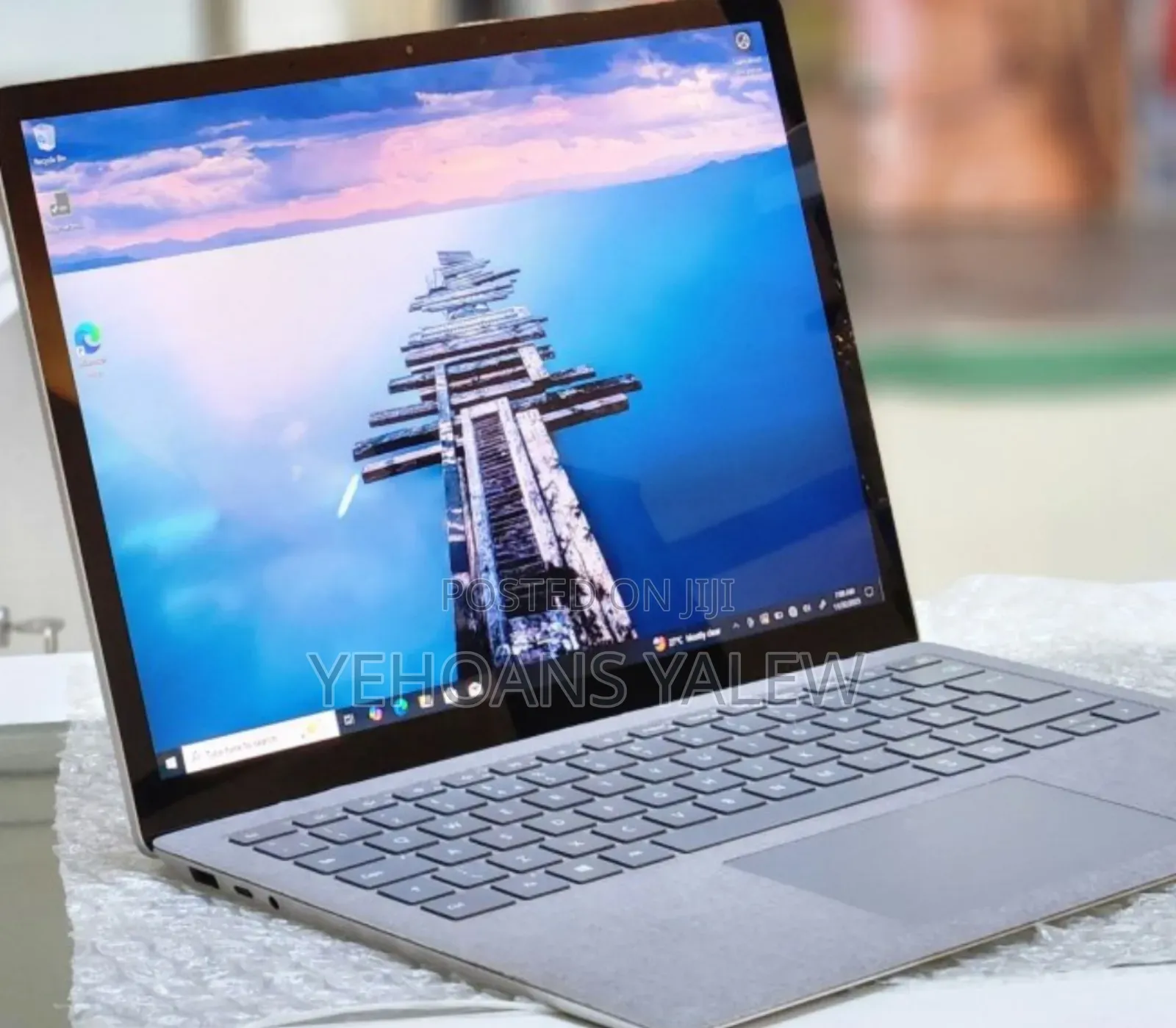 New Laptop Microsoft Surface 8GB Intel Core I5 SSD 512GB