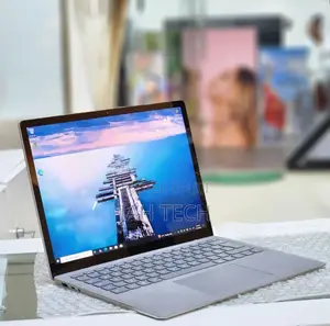 New Laptop Microsoft Surface 8GB Intel Core I5 SSD 512GB