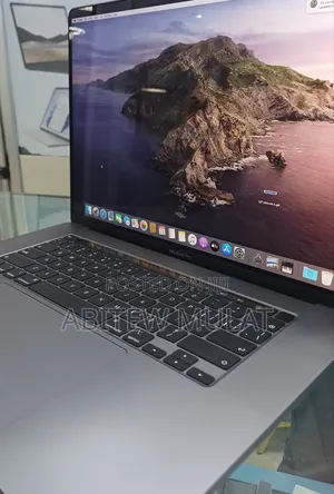 New Laptop Apple MacBook Pro 2019 32GB Intel Core I9 SSD 1T