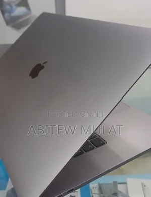 New Laptop Apple MacBook Pro 2019 32GB Intel Core I9 SSD 1T