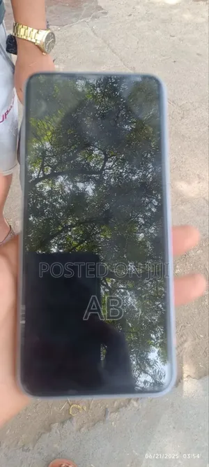 Photo - New ZTE Blade V50 256 GB Blue