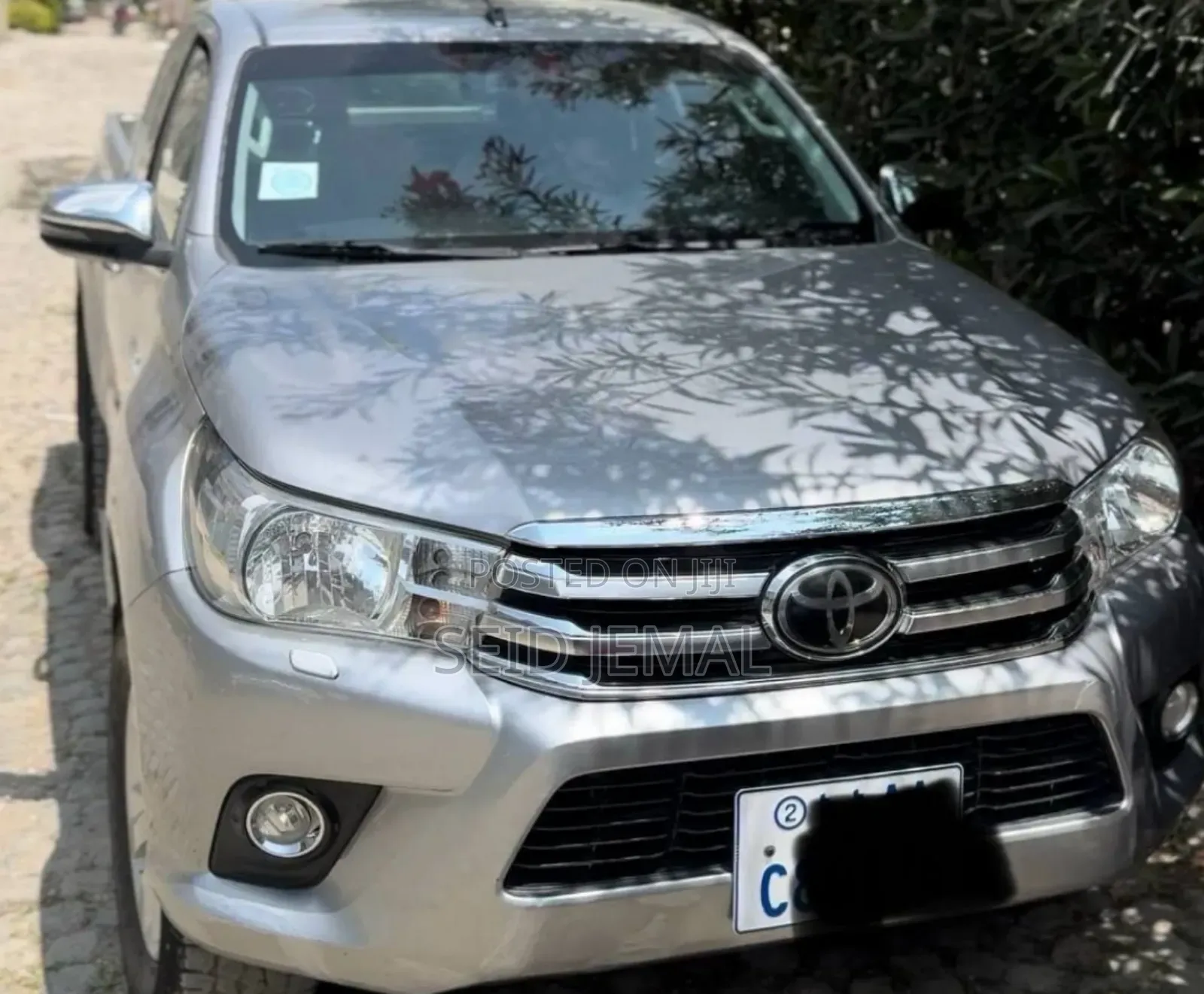 Toyota Hilux 2019 Silver