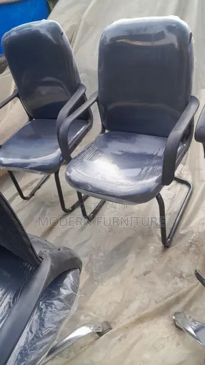 Photo - Office Gust Chair የቢሮ የእንግዳ ወንበር