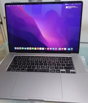 Photo - New Laptop Apple MacBook Pro 2019 32GB Intel Core i9 SSD 1T