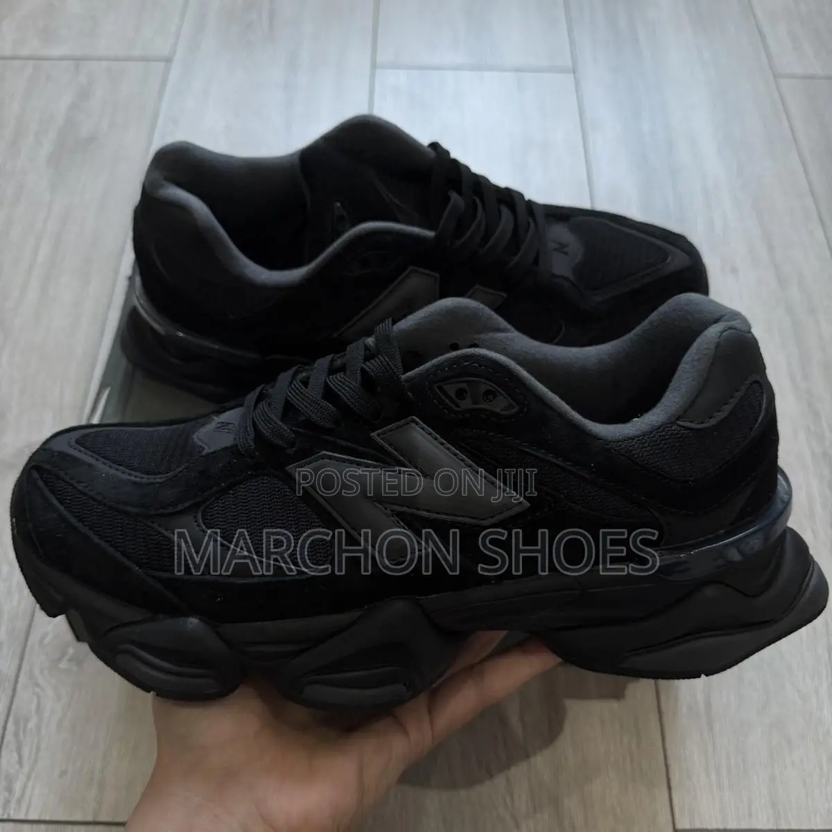 New Balance 9060 (Black)