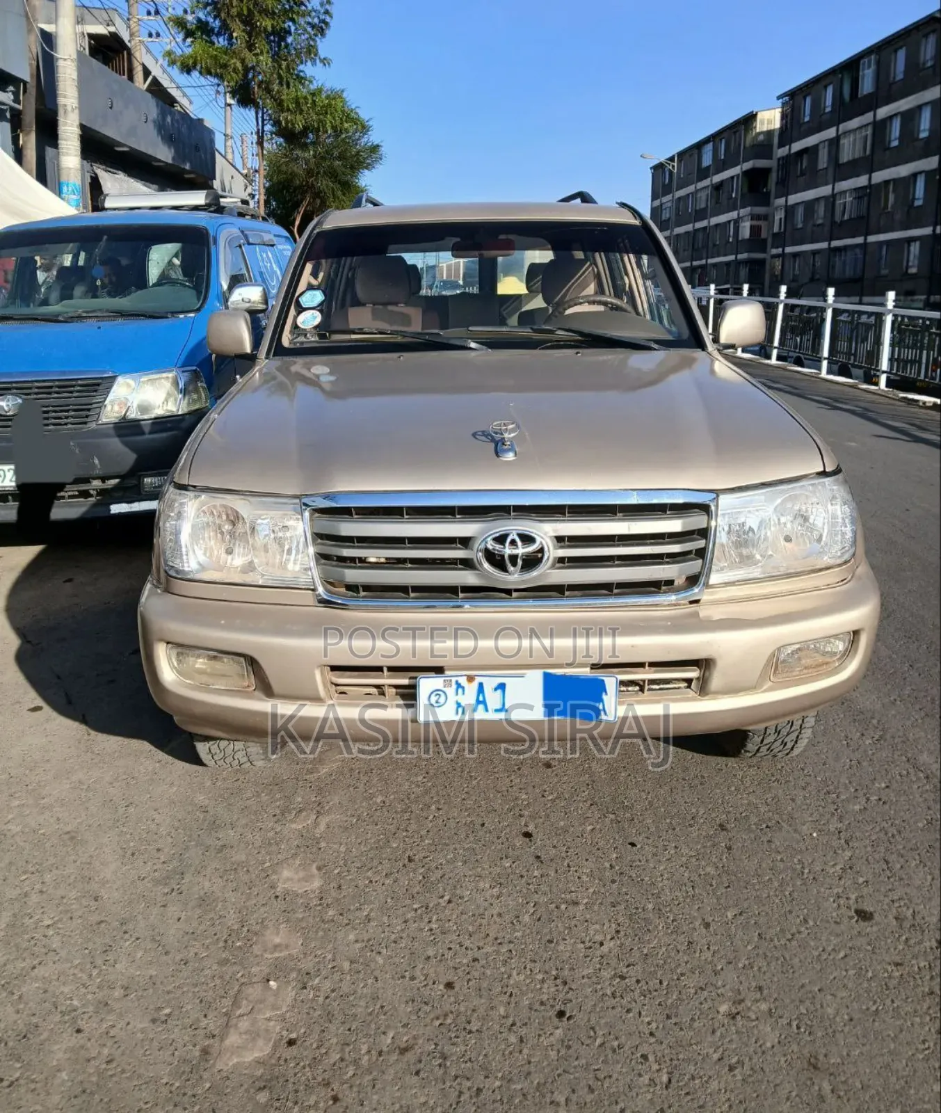 Toyota Land Cruiser 90 2002 Brown