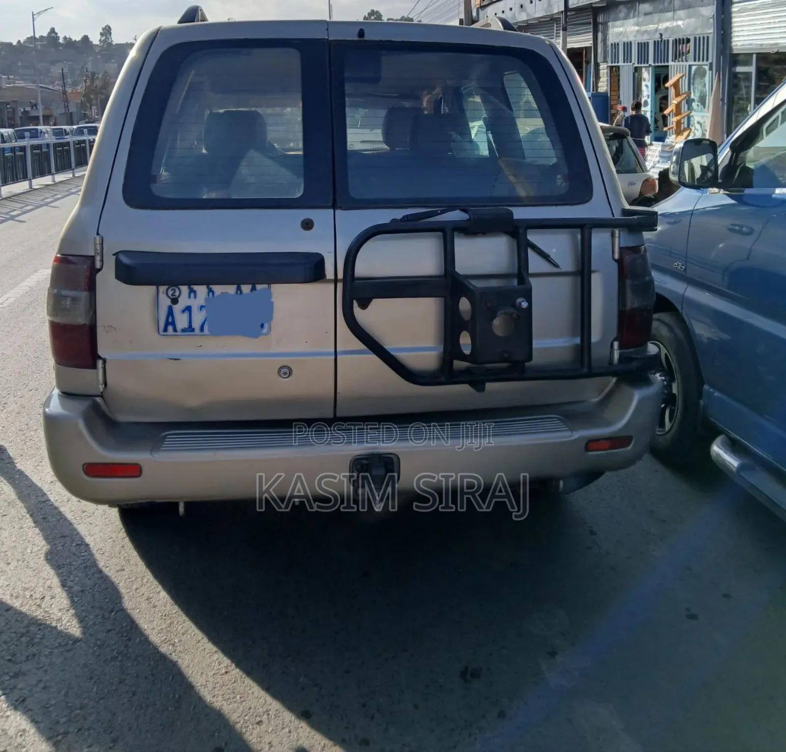 Toyota Land Cruiser 90 2002 Brown