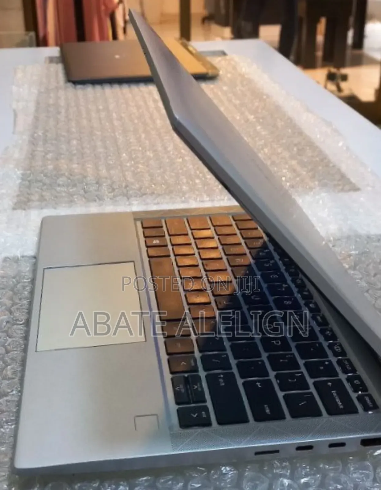 New Laptop HP EliteBook 830 G7 8GB Intel Core I5 SSD 512GB