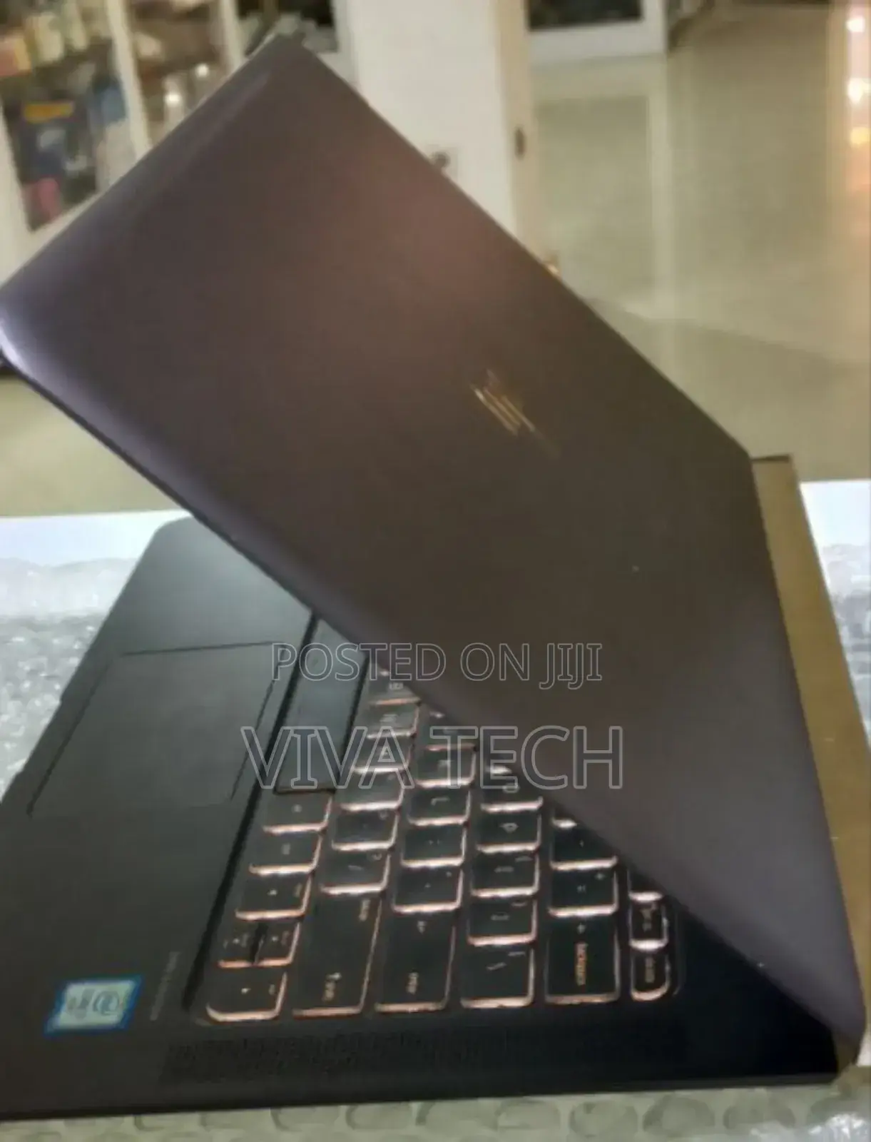 New Laptop HP Spectre 8GB Intel Core I7 SSD 256GB