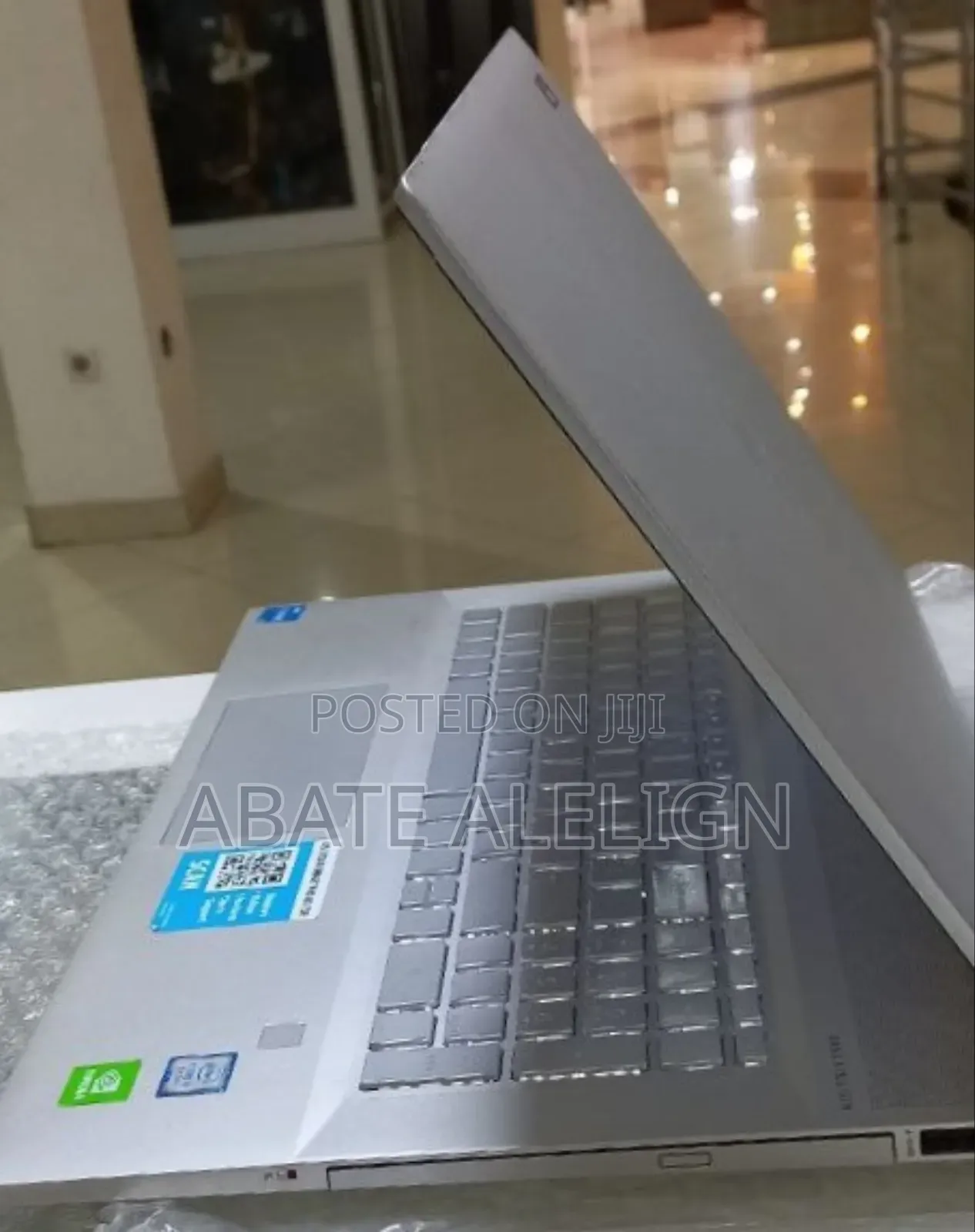 New Laptop HP Envy 17 16GB Intel Core I7 SSD 512GB
