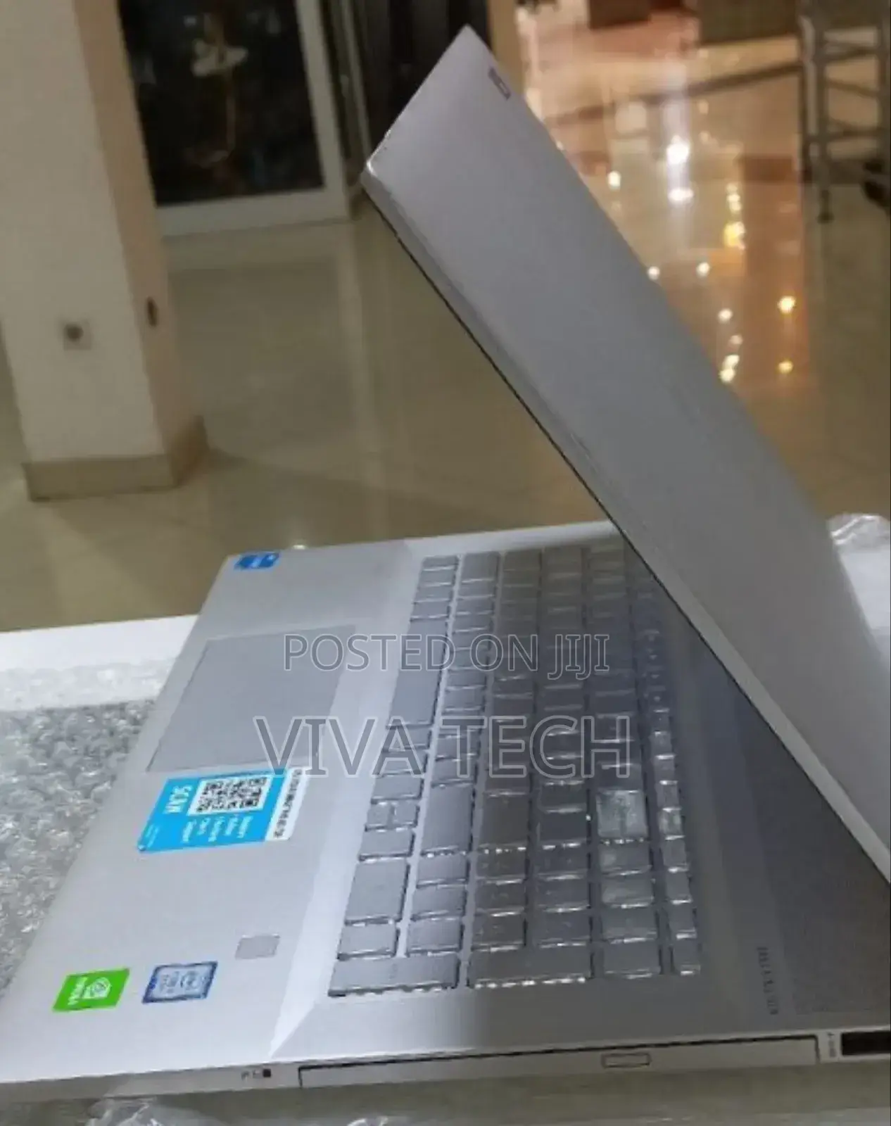 New Laptop HP Envy 17 16GB Intel Core I7 SSD 512GB