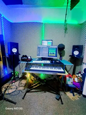 Photo - Full Studio Setup