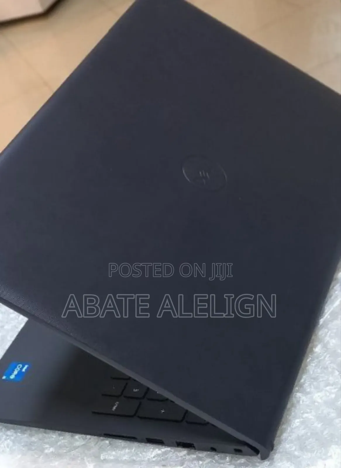 New Laptop Dell Vostro 3520 16GB Intel Core I5 SSD 512GB