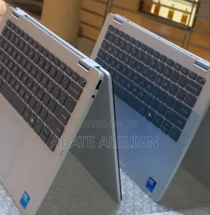 New Laptop HP OmniBook 5 Flip 16GB Intel Core I7 SSD 512GB