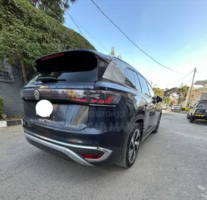 New Volkswagen ID.6 Crozz 85 kWh AWD 2022