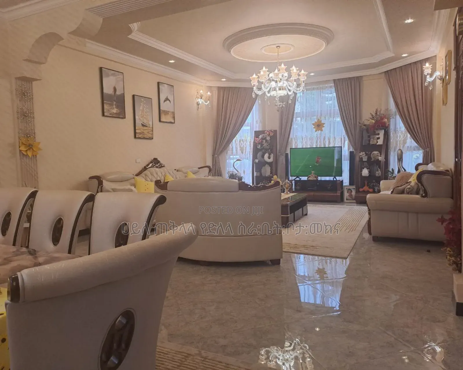 Furnished 9bdrm Townhouse/Terrace in አያት አካባቢ ኮምፋውንድ ውስጥ, Yeka for sale