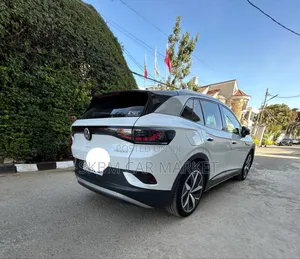 Volkswagen ID.4 Crozz 77 kWh AWD 2022 White
