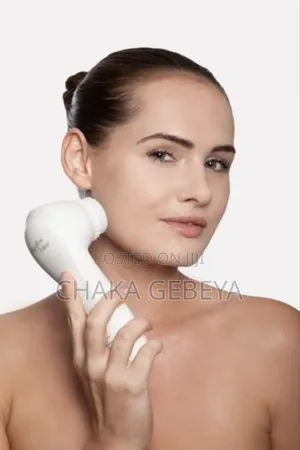 Photo - Mora 4-in-1 Facial Skin Care Cleansing