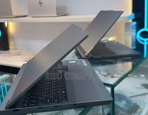 New Laptop Lenovo Legion 5 16GB Intel Core Ultra 7 SSD 1T