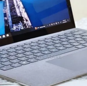 New Laptop Microsoft Surface 8GB Intel Core I5 SSD 512GB