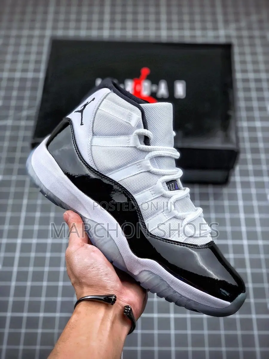 Air Jordan 11 Retro “Concord”