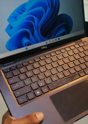 Photo - New Laptop Dell Latitude 7420 16GB Intel Core I7 SSD 512GB