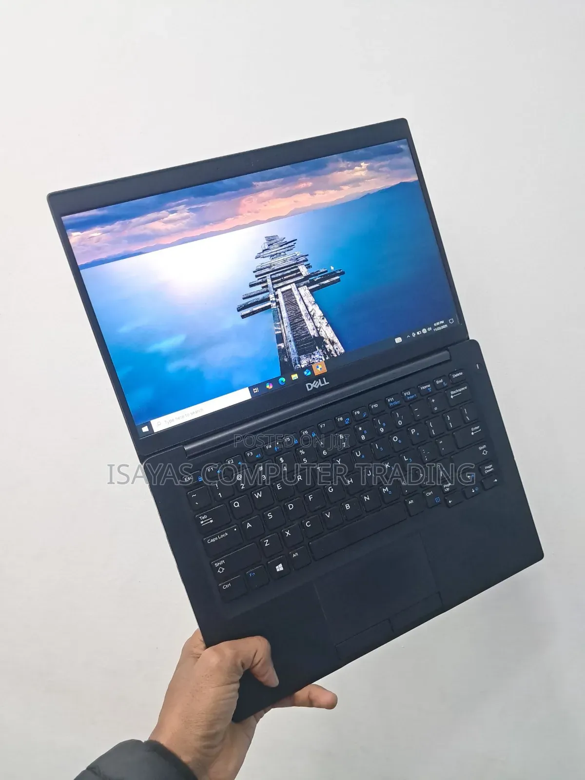 New Laptop Dell Latitude 5310 8GB Intel Core I5 SSD 256GB