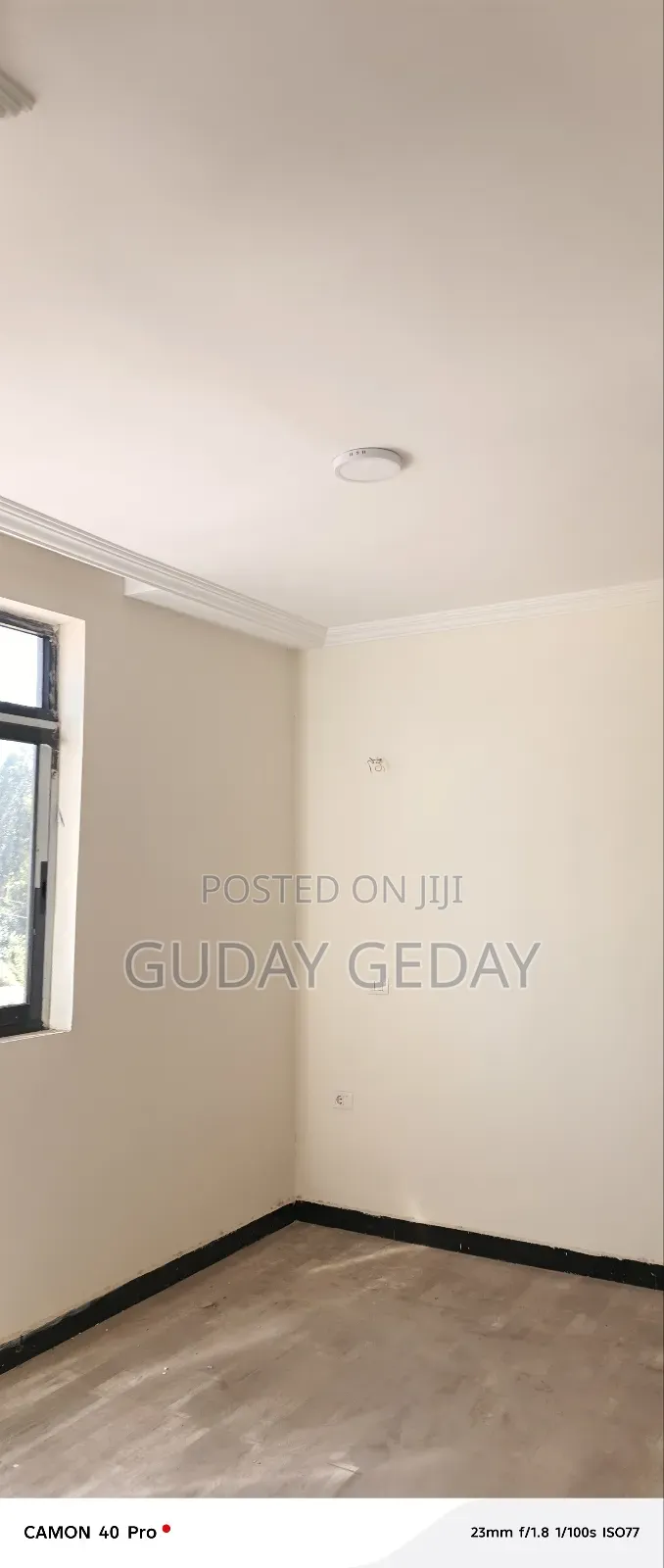 3bdrm Apartment in Akaky Kaliti for sale