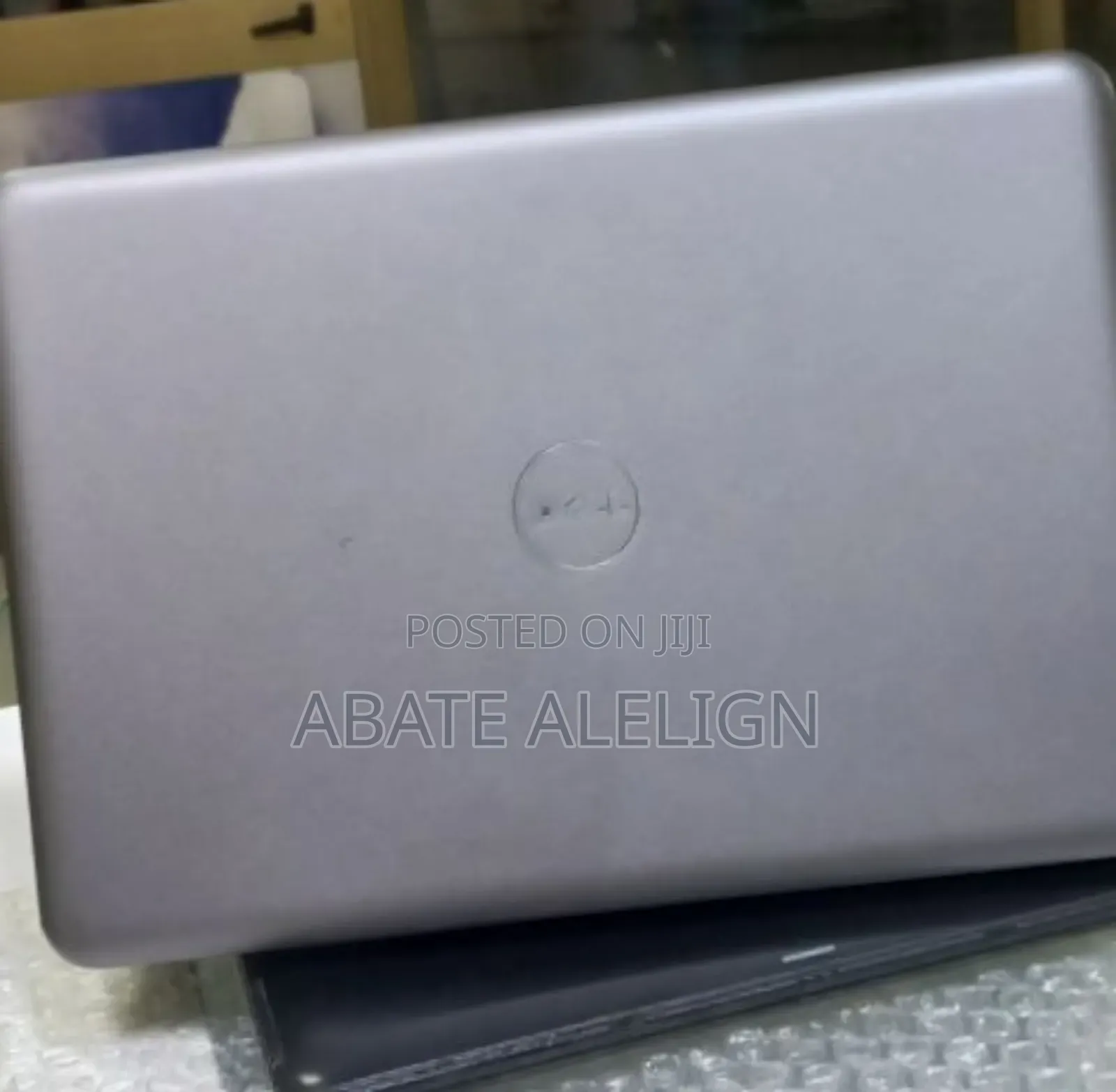 New Laptop Dell Latitude 3380 8GB Intel Core I5 SSD 256GB