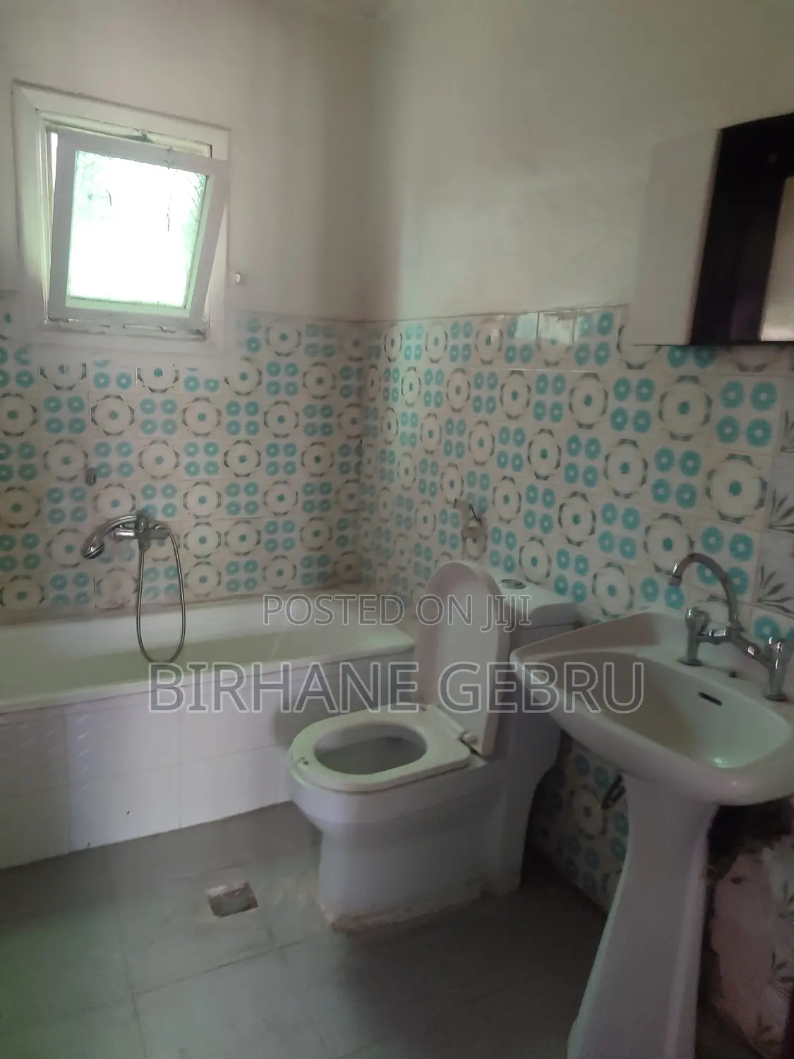 1bdrm Apartment in Studio Apartiment, Bole for rent