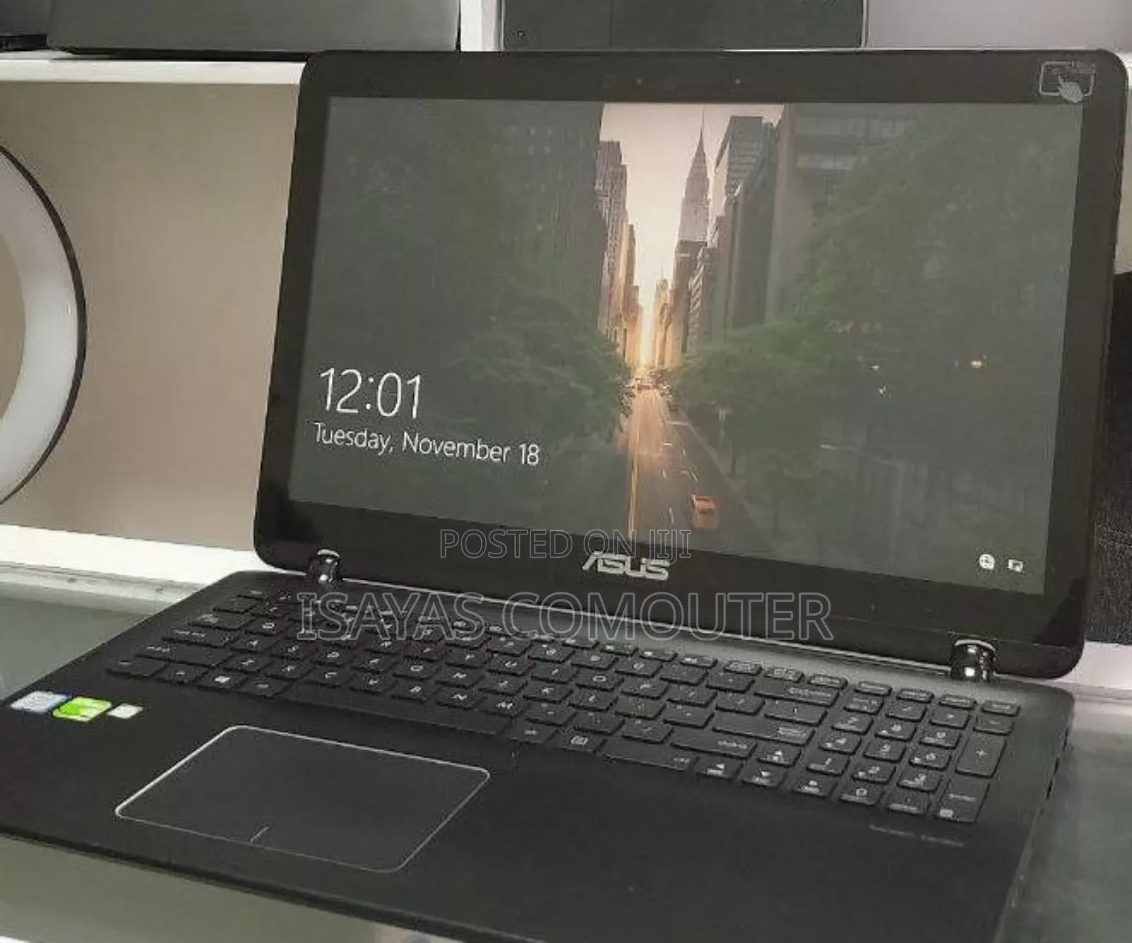 New Laptop Asus 12GB Intel Core I7 SSD 512GB