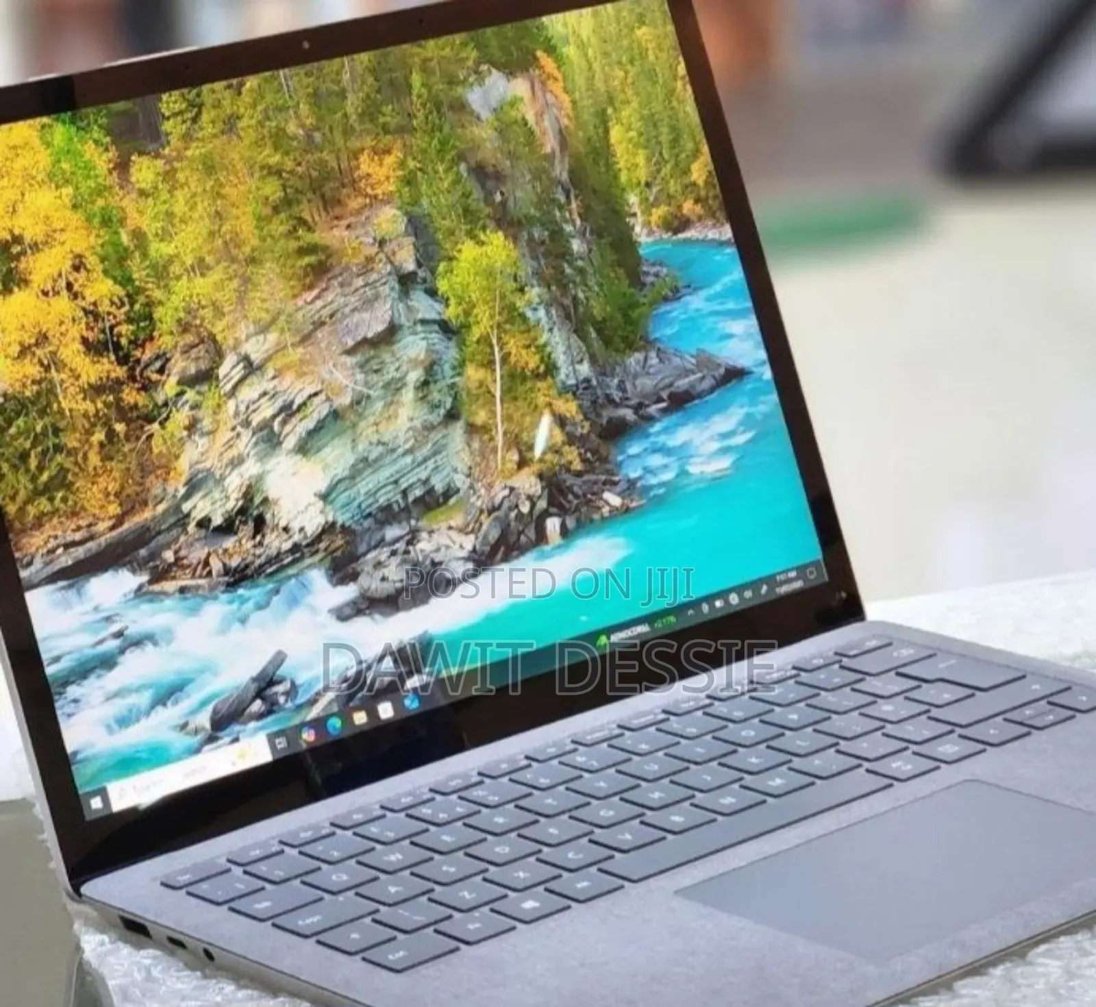 New Laptop Microsoft Surface 16GB Intel Core I7 SSD 512GB