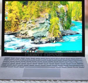 New Laptop Microsoft Surface 16GB Intel Core I7 SSD 512GB