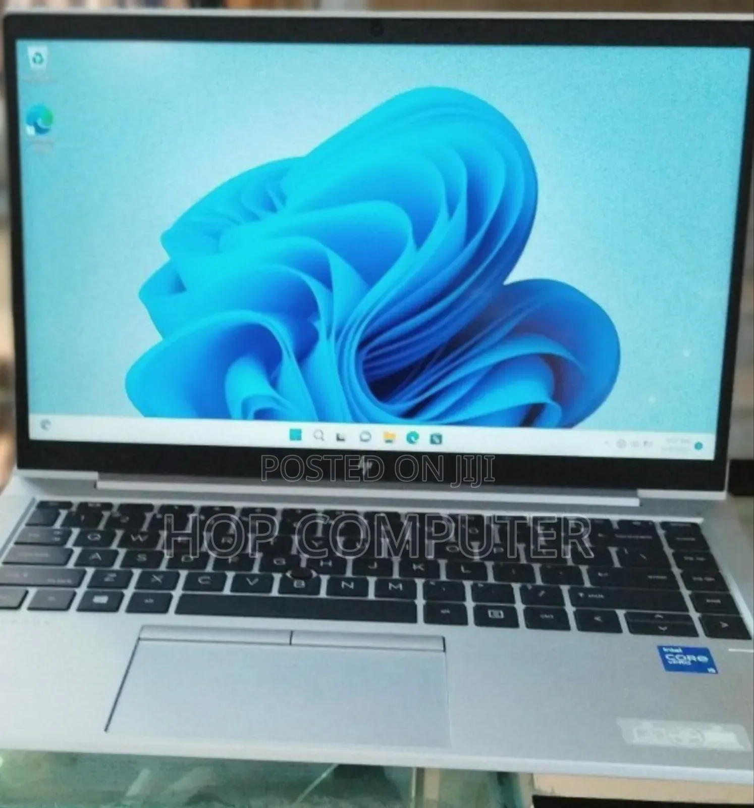 New Laptop HP EliteBook 840 G8 16GB Intel Core I5 SSD 512GB