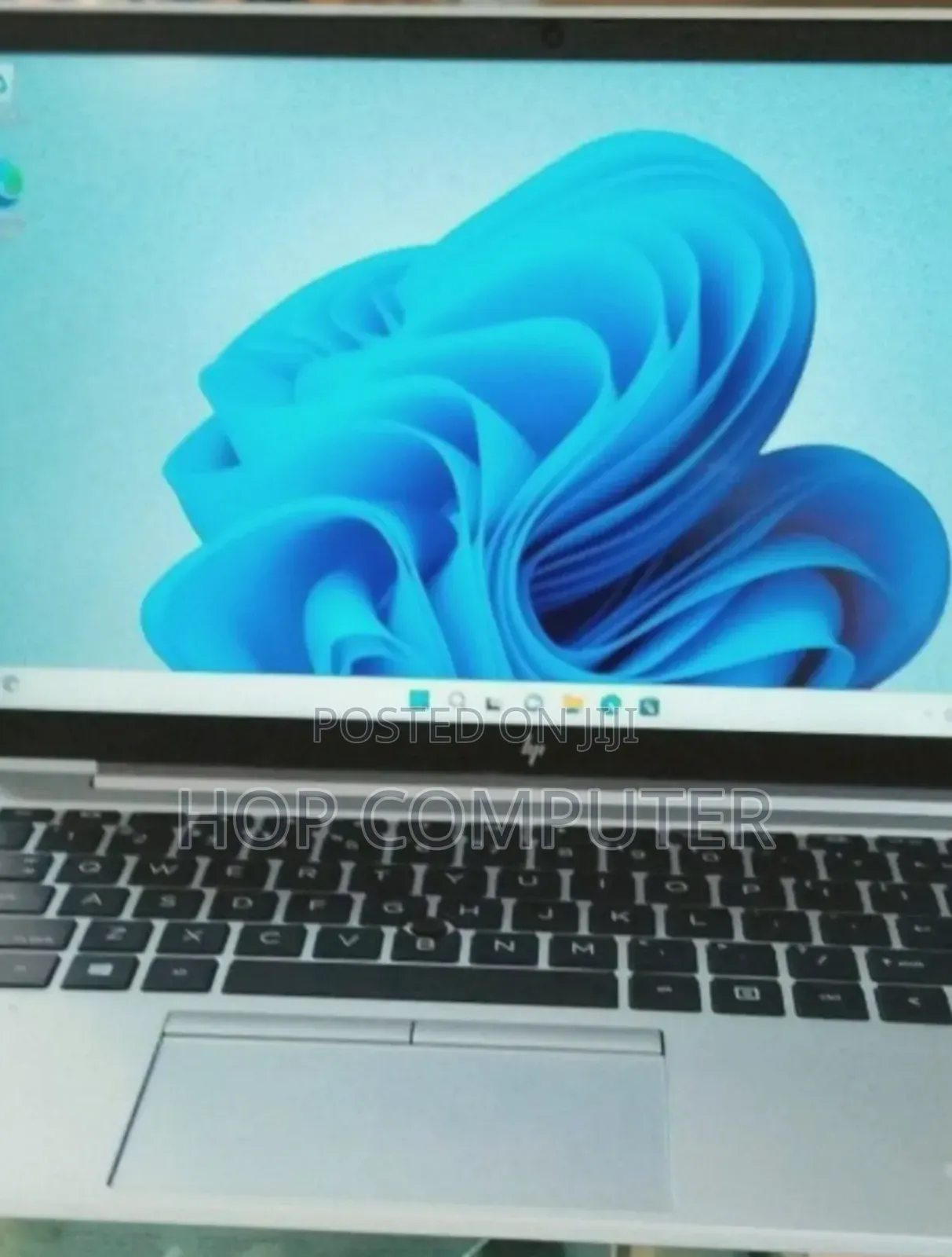 New Laptop HP EliteBook 840 G8 16GB Intel Core I5 SSD 512GB
